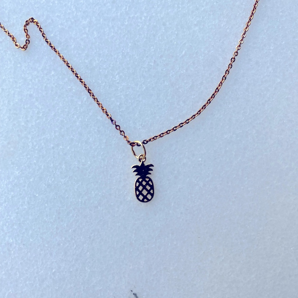 Gold Pineapple Pendant Necklace